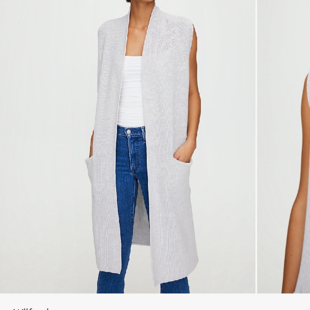 ❌SOLD❌ Aritzia Wilfred vest xs